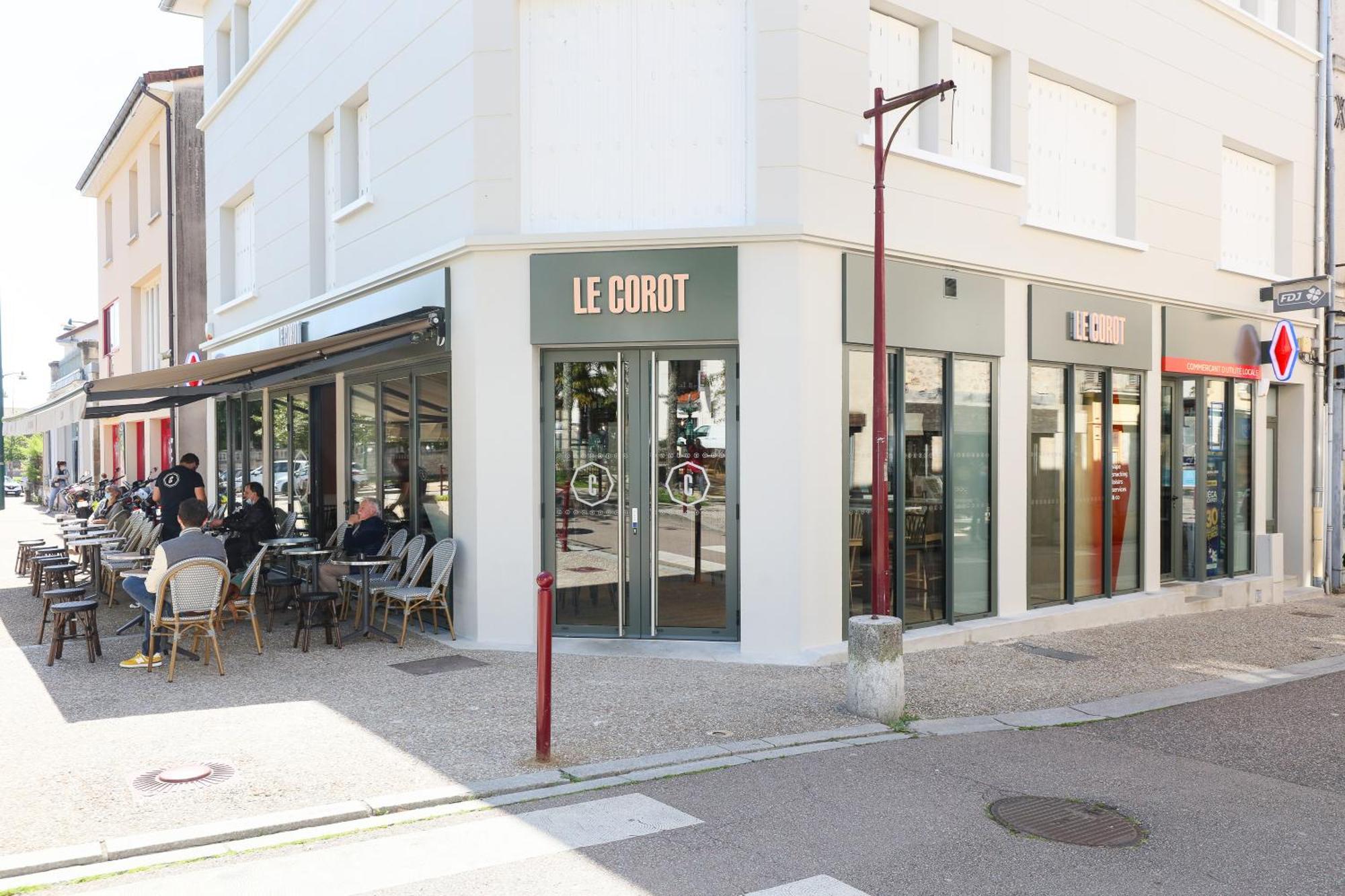 Appart'Hotel Le Corot - Acces Autonome - Saint-Junien Centre Exterior photo